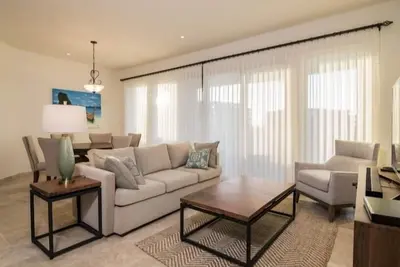 Ocean View Condo at Pool-Beach and Golf Resort with Concierge, Maids and Chef - Meal Services