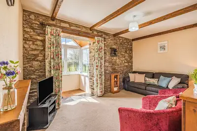 Image de Hand picked for its character and close proximity to the beach.