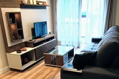 Image de New luxury flat, 2 bedrooms, office, 92sqm, 2 bwc, free parking, barbecue place