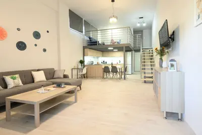 Image de Cozy lofthouse - 3 min from the beach!