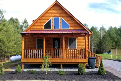 Image de The Dakota, Dog Friendly Cabin at Lake Algonquin
