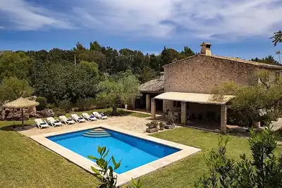 Image de Beautiful Restored Mallorcan Farmhouse, Private Pool, Superb Views & Location, 10 mins to Pollensa!