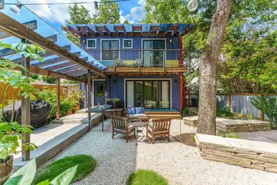 Image de Urban gem perfect for work & play in heart of Austin