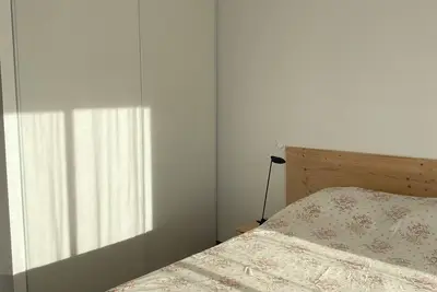 Image de Appartement T2 rez-de-jardin à 5 minutes de la mer et 2 minutes de tout commerce