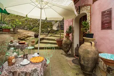 Image de Appartement \"Borgo Santa Caterina Albego Diffuso\" avec vue sur les montagnes