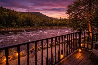 Image de Domaine Le Riverain, bord de Rivière Montmorency, Québec