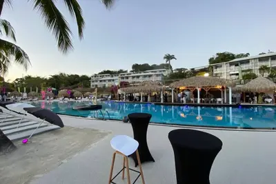 Image de Diamond Rock situé à 5 minutes de tous centres de loisirs