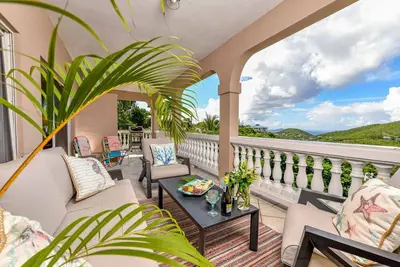 Image de Villa Papaya: 2 King Br, Pool, Ac, near Beach and Cruz Bay
