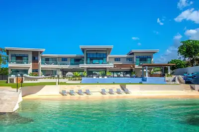 Image de Happy Hour - Luxury Villa