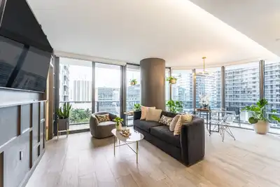 Luxurious Condo in the Heart of Brickell