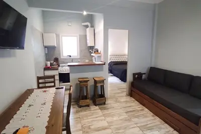 Image de Comfy fully renovated 2-bedroom apartment in bar area Almagro