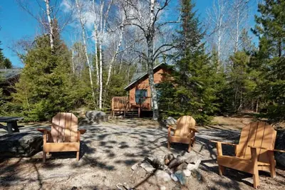 Image de Elbow Lake Lodge: White Birch - 2br/1ba Lakefront Cabin