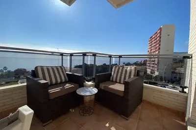 Image de Plaza Mayor - Appartement avec vue sur la mer et les rochers