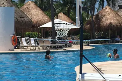 Image de Vidanta The Grand Bliss, luxurious family friendly beach resort in Riviera Maya.
