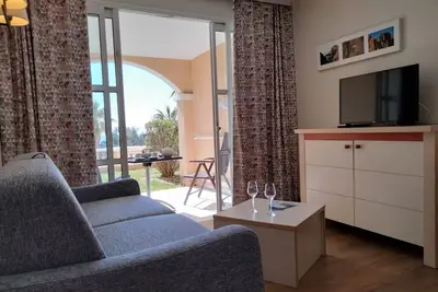 Image de Bel appartement pour 4 personnes avec Wifi, piscine, Tv et terrasse
