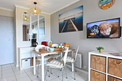 Image de Agréable appartement pour 4 personnes avec piscine, Wifi, Tv, terrasse, animaux admis et parking