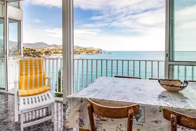 Image de Fener de Baix 81 - Appartement première ligne mer
