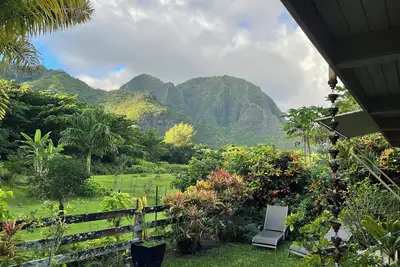 Image de Traditional Hawaiian House - Walk to Tunnels Beach