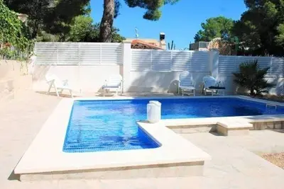 Image de Villa avec piscine privée à Ametlla de Mar, pour 4 pers, proche plage et village