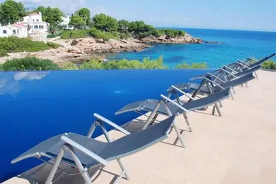 Image de Villa à Ametlla de Mar pour 8 personnes avec piscine privée