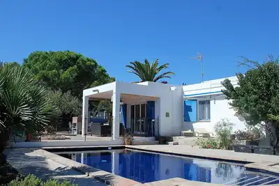 Image de Villa à Ametlla de Mar, 8 pers, piscine privée, à 1km de la plage, climatisation