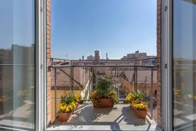 Image de Bologna Big Apt x7!