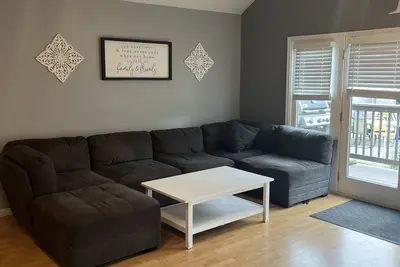 Image de Beach house with tiki bar