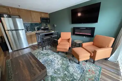 Image de Mtn lodge Snowshoe, ski-in/ski-out, heart of the village