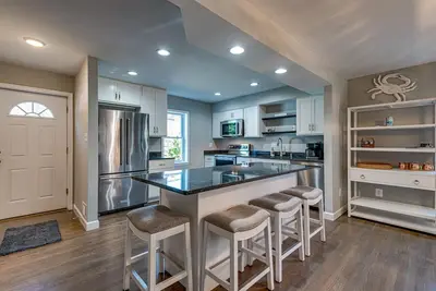 Image de Beautiful Downtown Annapolis Townhome!