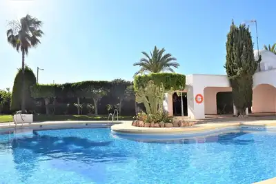 Image de Wonderful house 250m from the sea, with pool, bbq, solarium, 3 terraces, views