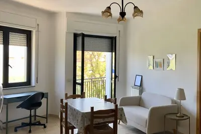 Apartment with garden a few steps from the sea