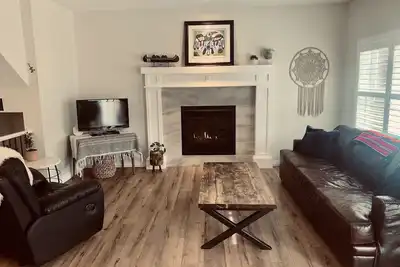 Image de Dogs are welcome in our family friendly 3 bedroom home