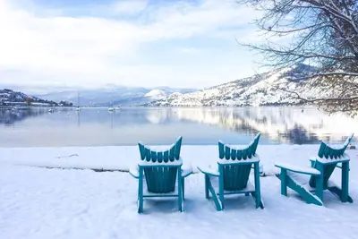 Image de Lake Okanagan Cozy Beach Condo! Corner Penthouse w/ 180° Views
