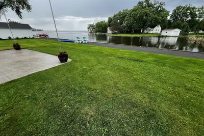 Image de Waterfront Lake House, Kayaks and Large Yard