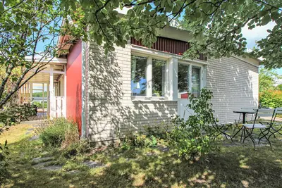 Image de Belle maison à Alnö avec cuisine