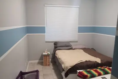 Image de 5 minutes from Polo Grounds!