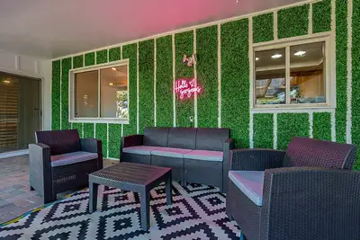 O. T Scottsdale Game House Pop-A-Shot-bball/PingPong