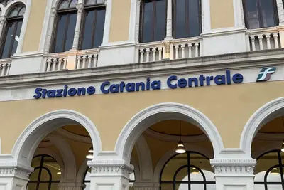 Image de Historic house 100 meters from the Central Station of Catania