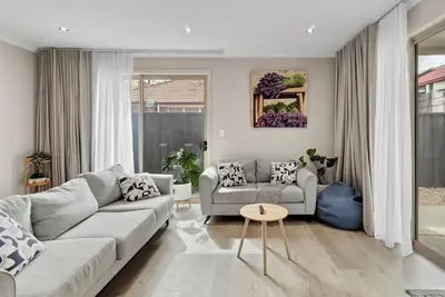 Image de Newly built cozy double storey 3 bed room house at Prospect.