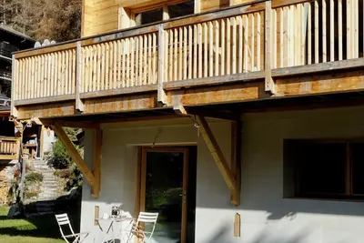 Romantic Chalet Studio - 5 Mins From the ski Lifts