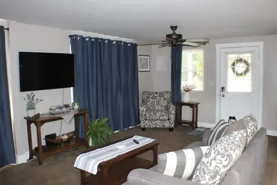 Image de Amish Country Get-away in the heart of Sugarcreek!