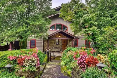 Image de Valentine Manor with 3 states views only 5 minutes to town!