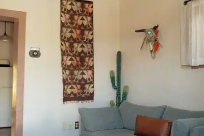 Image de Best Location/ Walkable Neighborhood/ Gated Parking