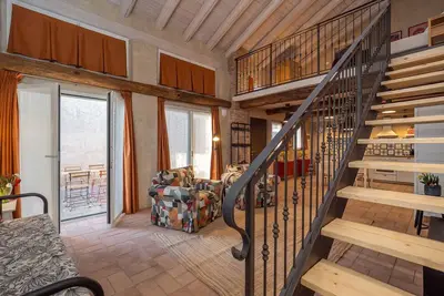 Image de Large Loft Style Apartment with Garden in Farmhouse Resort