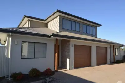 Image de Executive Townhouse close to town centre