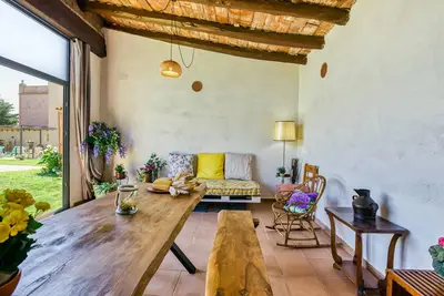 Image de Maison de vacances 'Castell del Montgrí Baix' avec vue sur la montagne et Wi-Fi