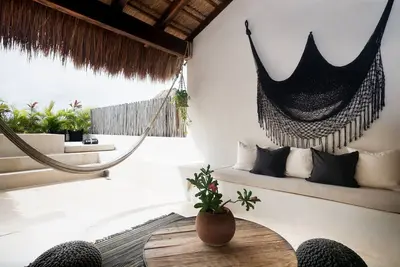 Image de Stunning Penthouse Condo, 2 Pools, Free Bikes and Free Beach Club Access!