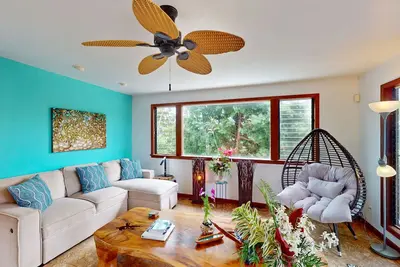Image de Tropical hideaway near Kehena Black Sand Beach with WiFi & washer/dryer