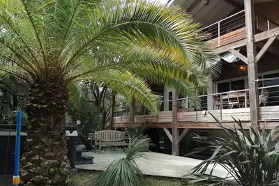 Image de Jolie villa dans un écrin de verdure proche de la plage