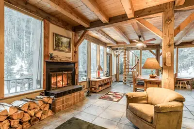 Image de Spalding chalet: Serene haven w/ creek access and close to ski lift